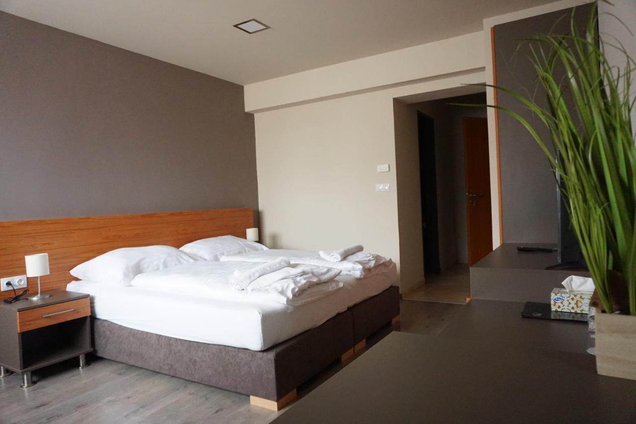 Bed and Breakfast Centro Panzio Zalaegerszeg Zewnętrze zdjęcie